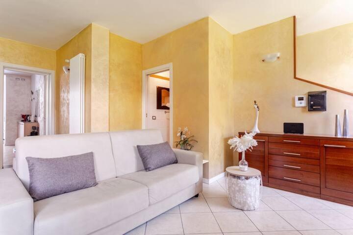 شقة A Casa Minerva ريميني المظهر الخارجي الصورة