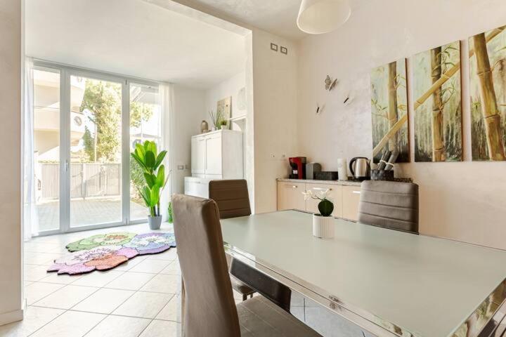 شقة A Casa Minerva ريميني المظهر الخارجي الصورة